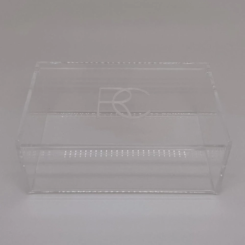 Caixa P tampa articulada - Logo alto relevo inicial ou desenho