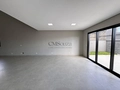 Casa para alugar em Londrina, Conjunto Habitacional Alexandre Urbanas, com 3 suítes, com 198 m²
