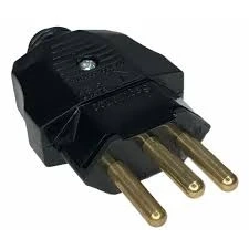 Plugue Macho 2P+T 20A 250V Preto