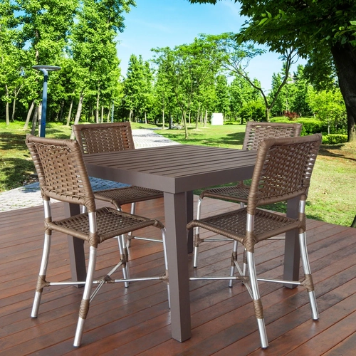 Jogo de mesa em alumínio e fibra sintética infantil Maringá