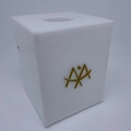 Lixeira de mesa acrílico Branco - Logo alto relevo inicial ou desenho