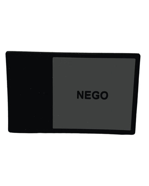 Bandeira emborrachada monocromática - NEGO