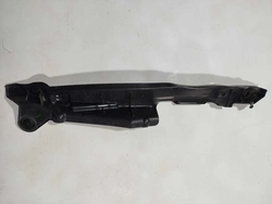 Defletor paralama dianteiro direito Honda Fiat 2013 (ID:662)