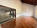 Casa térrea à venda no Bairro Mediterrâneo em Londrina, 302m², 5 quartos e piscina