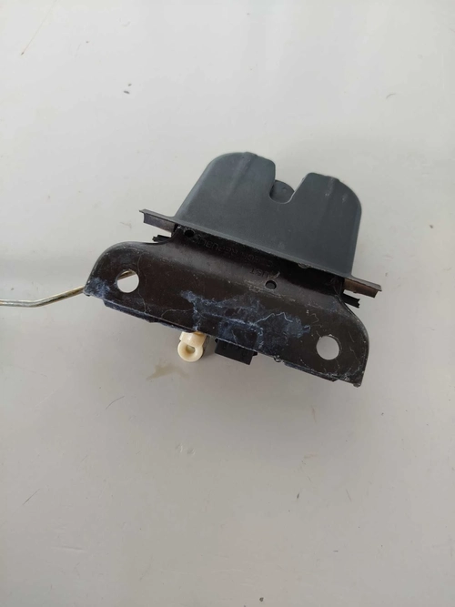 Fechadura Tampa Porta Malas Audi A3 1998/2006 (ID:17854)