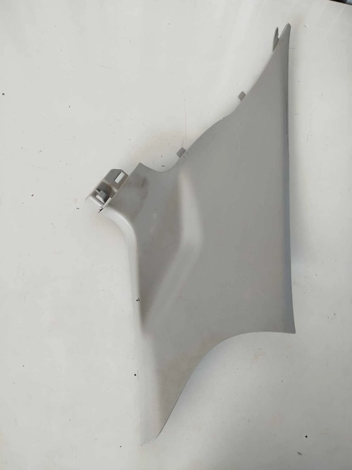 Moldura Coluna Superior Trás. L.e Toyota Corolla 2015/2019 (id:18649)