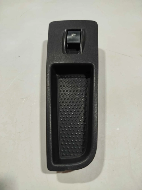 Puxador de porta com botão vidro elétrico dianteiro LD Linea 2008 (ID:653)