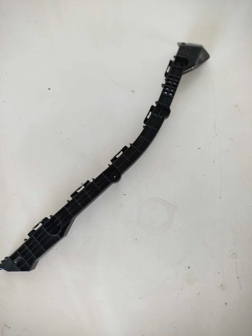 Guia Parachoque Trás. L.e Toyota Corolla 2014/2018 (ID:17367)