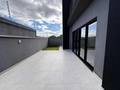 Casa para alugar em Londrina, Conjunto Habitacional Alexandre Urbanas, com 3 suítes, com 198 m²