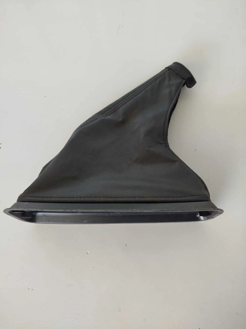 Coifa Freio Mão Fiat Strada,uno Vivace 2010/2015 (ID:17801)