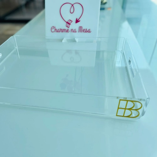 Bandeja G - Logo alto relevo inicial ou desenho