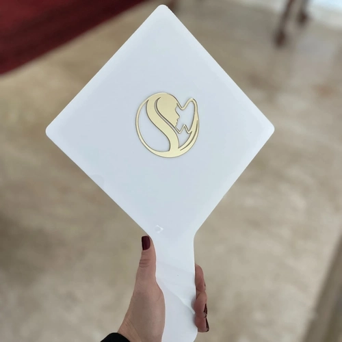 Espelho Branco G - Logo alto relevo inicial ou desenho