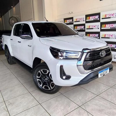 TOYOTA HILUX SRX 2.8 AUT 2024/2025