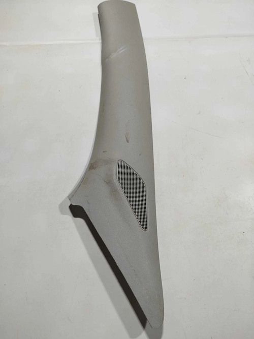 Moldura coluna para-brisa lado esquerdo VW gol 2021 (ID:459)