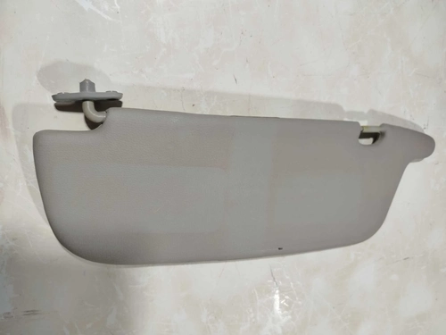 Quebra sol LE Mitsubishi Pajero TR4 2.0 2008 (ID:1777)