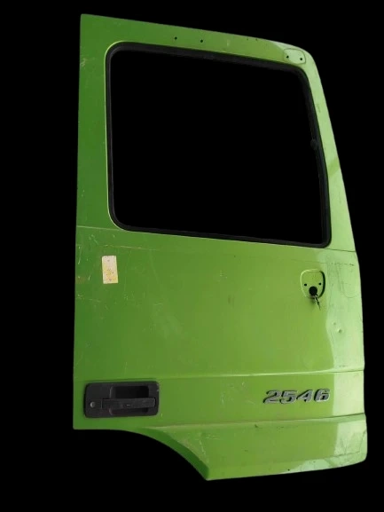 Porta Lado Direito Mercedes Benz Actros 2546  2003/2011 (id:14908)