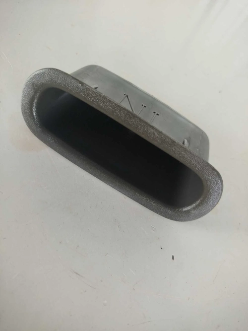 Puxador Porta Objetos Mitsubishi L200 Outdoor(ID:17905)