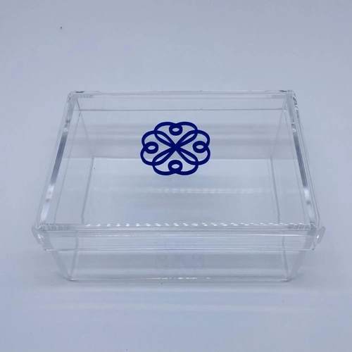 Caixa P tampa removível - Logo alto relevo inicial ou desenho