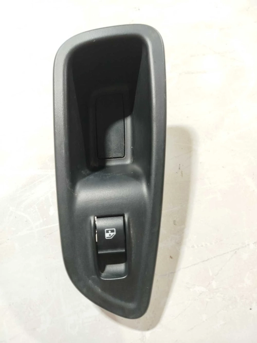 Comando vidro traseiro LE Fiat argo 17/18 (ID:1654)