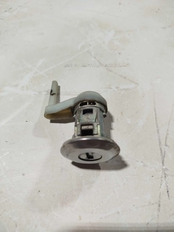 Miolo da fechadura porta LE Peugeot 206 207 (ID:1707)