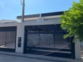 Casa para alugar no bairro Aeroporto –3 quartos sendo 1 suíte, 127m², 4 vagas - Londrina