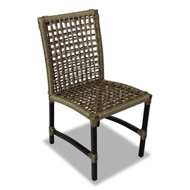 Cadeira de Corda Sintética e Alumínio  com Pintura Epóxi Dourados