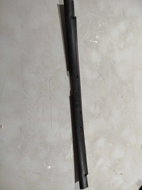 Soleira porta dianteira LE Fiat uno 2014 (ID:1359)