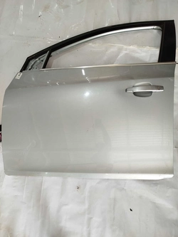 PORTA DIANTEIRA CRUZE LT HATCH 2012 LE (ID:11728)