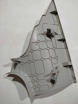 Moldura interna traseira direita prisma/ Onix 2019 (ID:228)