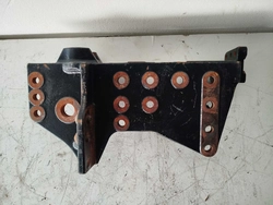 Suporte Chassi Rebocador Volvo Fh Lado Direito (ID:17582)