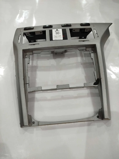 MOLDURA CENTRAL PAINEL VECTRA ELEGANCE 2.0 2006 (ID:12657)