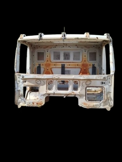 Cabine Volkswagen constellation 24250 2006/2013 (ID:8113)