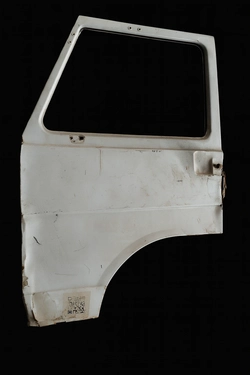 Porta D/volks Delivery 8120 Lado Esquerdo 2000/2011 (id:14987)