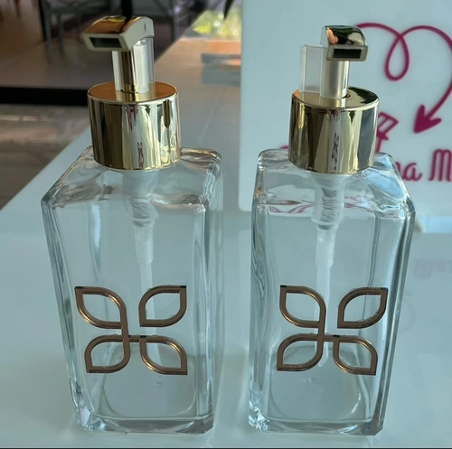 Vidro com válvula - Logo alto relevo inicial ou desenho