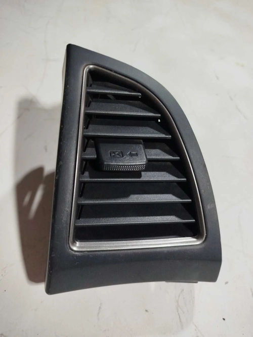 Difusor Ar esquerdo HYUNDAI HB20  (ID:1448)