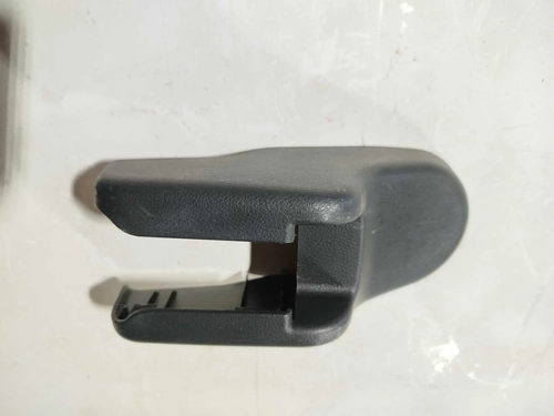 Acabamento banco dianteiro esquerdo Honda Fit 2018 (ID:1564)