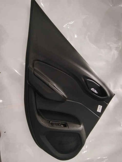 FORRO DE PORTA TRASEIRO LE ONIX LTZ AT6 1.4 ECO 2017 (id:7593)