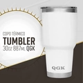 Copo Térmico Tumbler 30 OZ 887ml com Tampa - QGK (Branco)