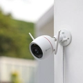 Câmera de Segurança Ezviz Externa Wifi 3mp Full HD 2.8mm Branca - CS-H3C