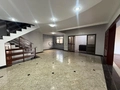 Casa térrea à venda no Bairro Mediterrâneo em Londrina, 302m², 5 quartos e piscina