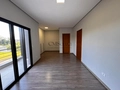 Casa para alugar em Londrina, Conjunto Habitacional Alexandre Urbanas, com 3 suítes, com 198 m²