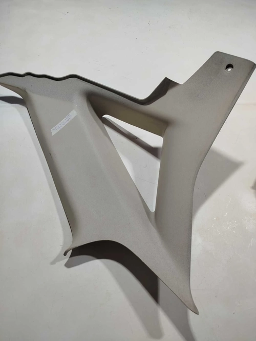 Acabamento coluna traseira LD Fiat Linea 2010 (ID:462)