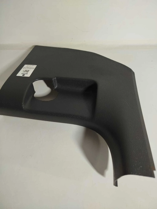 REVESTIMENTO DA COLUNA DIANTEIRA PORTA POLO 1.6 2002/2003 (id:8737)