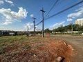 Terreno à venda próximo à UEL com 644 m² e zoneamento misto em Londrina - Portal de Versalhes