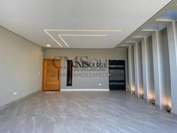 Casa para alugar no bairro Aeroporto –3 quartos sendo 1 suíte, 127m², 4 vagas - Londrina