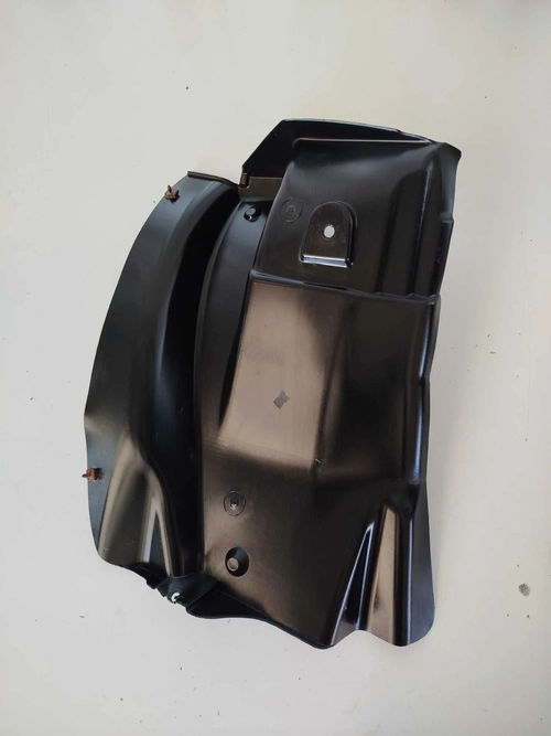 PARA BARRO TRÁS. ESQ. FIAT LINEA 2019 (ID:21277)