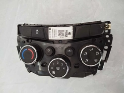 COMANDO DO AR CONDICIONADO CHEVROLET TRACKER 1.4 2019 (ID:18748)