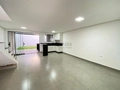 Casa para alugar no Jardim Presidente, com 3 quartos, sendo 2 suítes, com 140 m² - Londrina