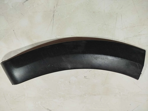 Moldura para-choque dianteiro LE Saveiro 2013 (ID:1400)