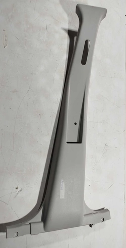 Acabamento coluna L.D Fiat Uno Vivace 2014 (ID:1522)